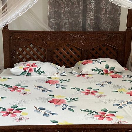 Pazuri Apartment ザンジバルシティ エクステリア 写真