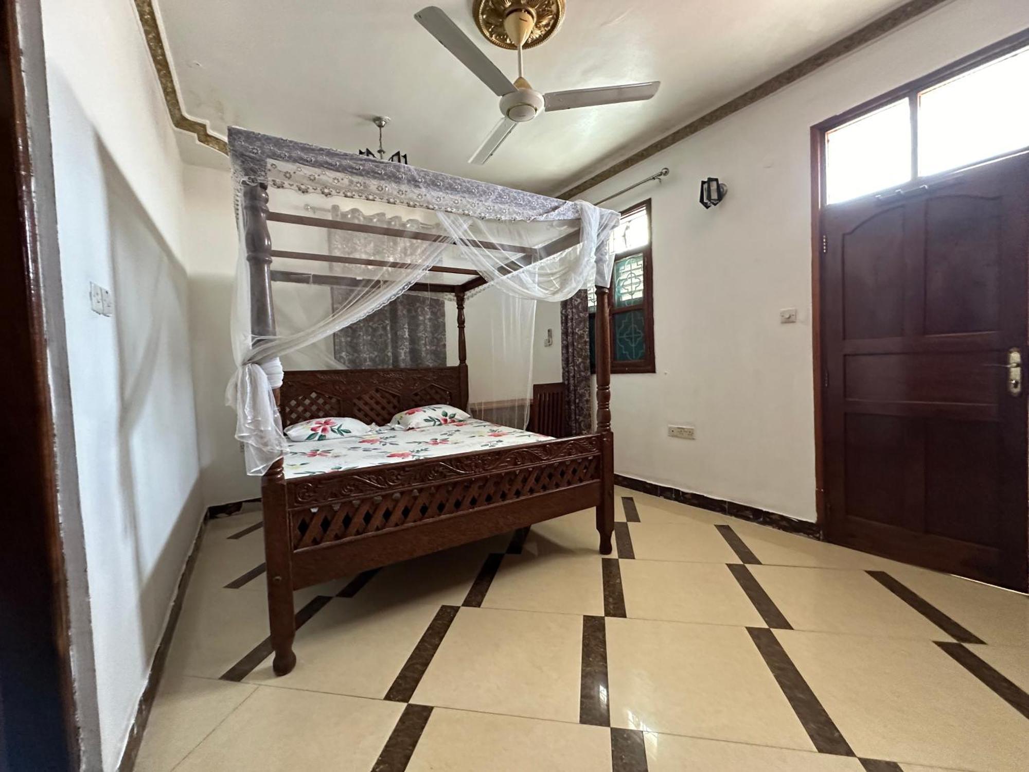 Pazuri Apartment ザンジバルシティ エクステリア 写真