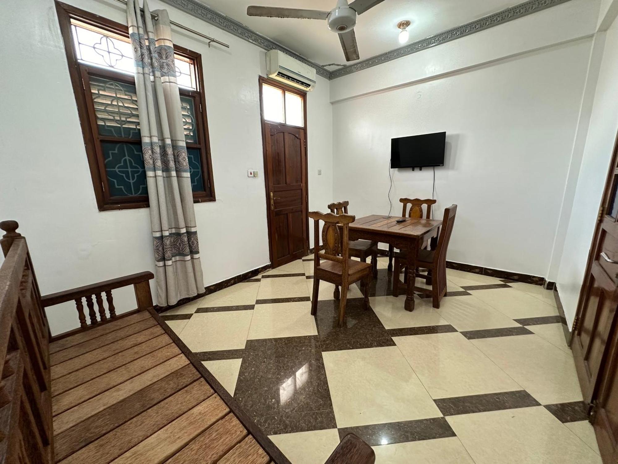 Pazuri Apartment ザンジバルシティ エクステリア 写真