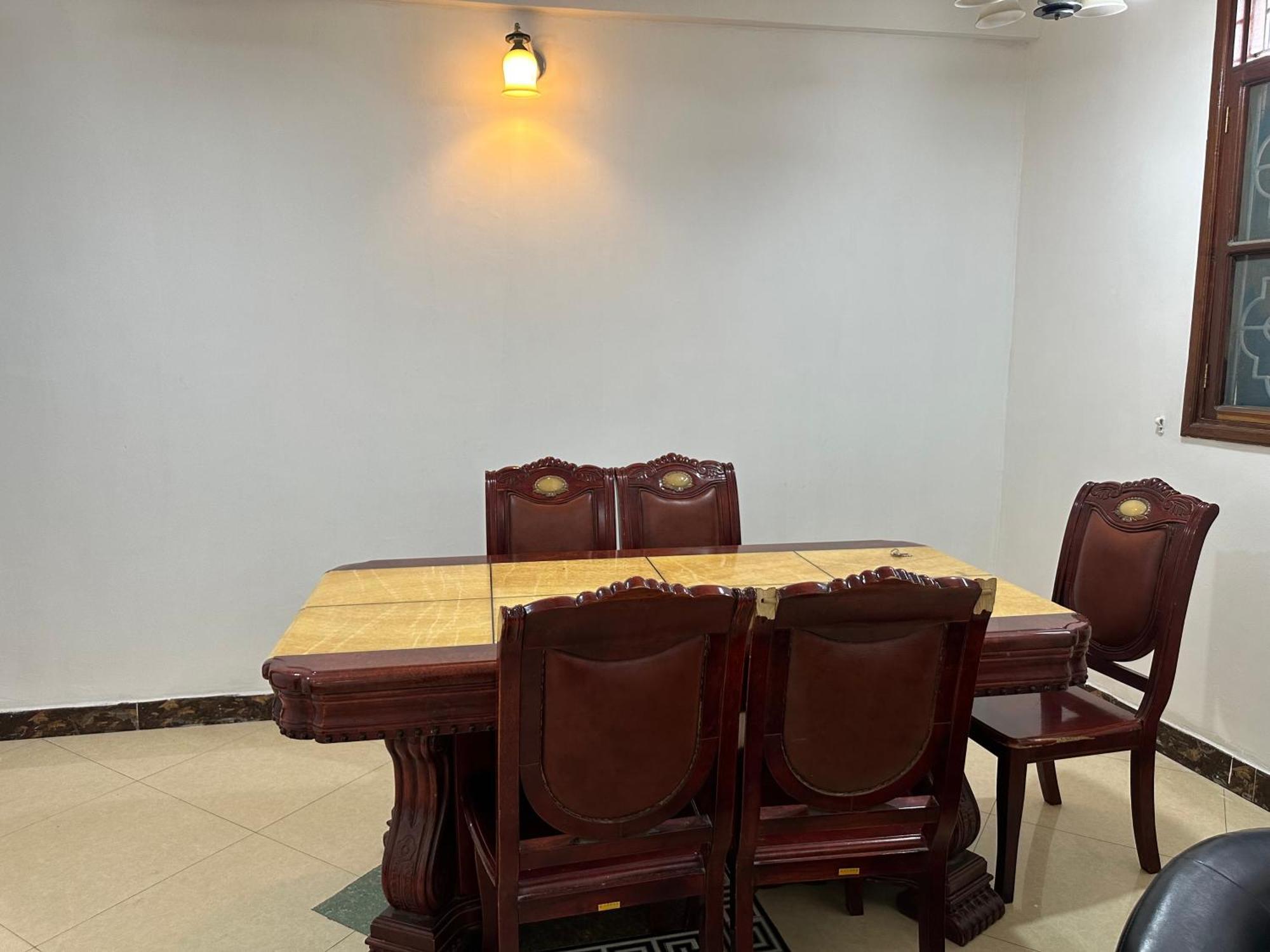 Pazuri Apartment ザンジバルシティ エクステリア 写真