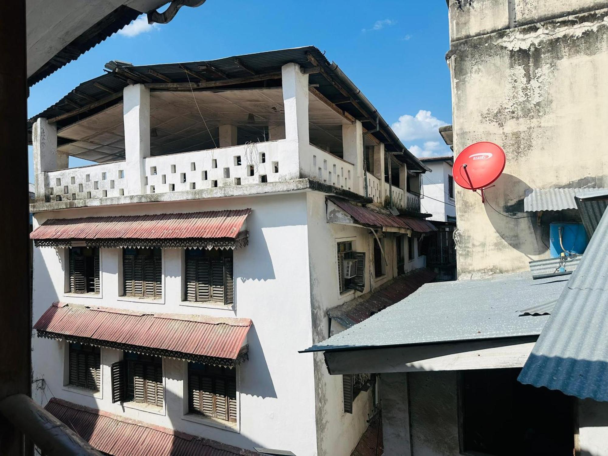 Pazuri Apartment ザンジバルシティ エクステリア 写真